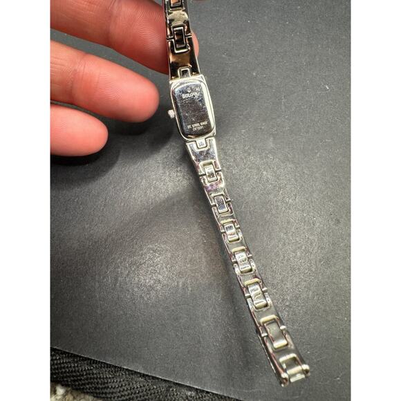 Bulova Quartz 96L98 Movement Ice Blue Dial Ladies Watch Silver Tone 13.2mm 6.5" - Picture 8 of 11